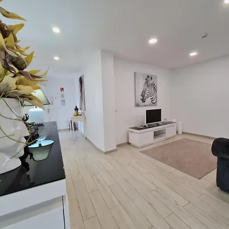 Espirito Santo - Al Apartment *