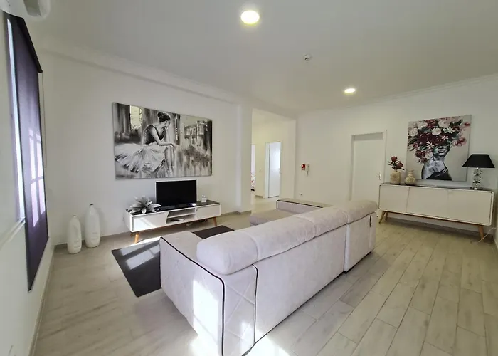 Espirito Santo - Al Ponta Delgada